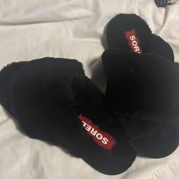 Sorel Slippers - Picture 2 of 2
